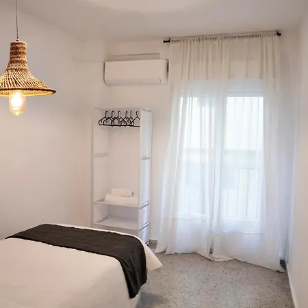 Espacioso En El Centro De Apartamento