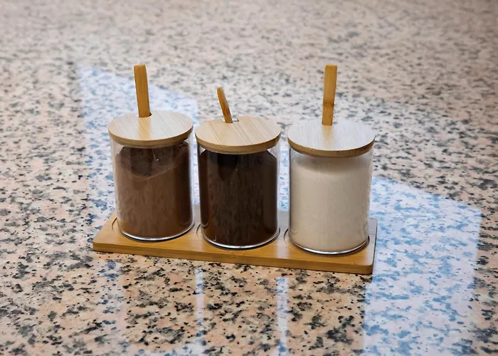 Espacioso En El Centro De *